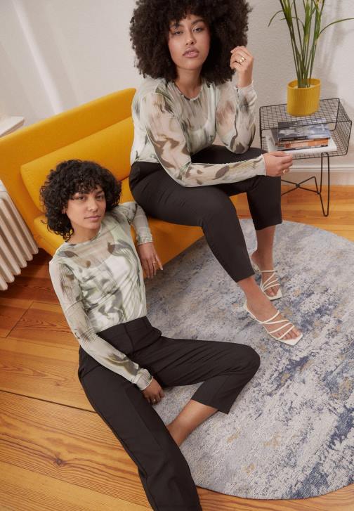 PN6V597 ženy Anna Field chinos černé