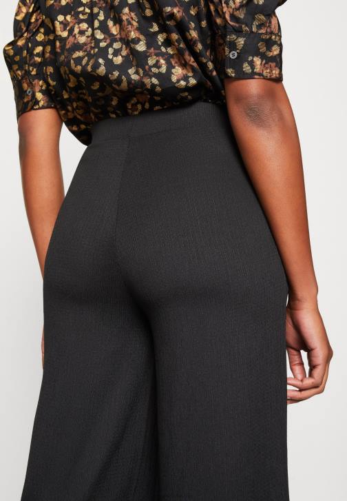 PN6V623 ženy Anna Field kalhoty černé