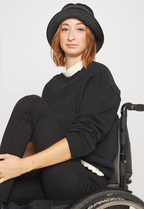 PN6V639 ženy Anna Field kalhoty černé