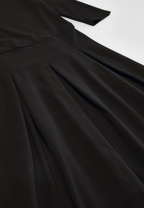 PN6V181 ženy Anna Field žerzejové šaty černé