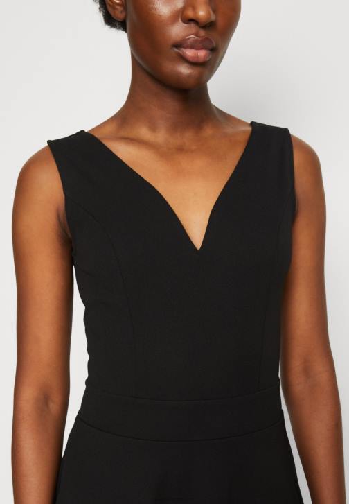 PN6V44 ženy Anna Field žerzejové šaty černé