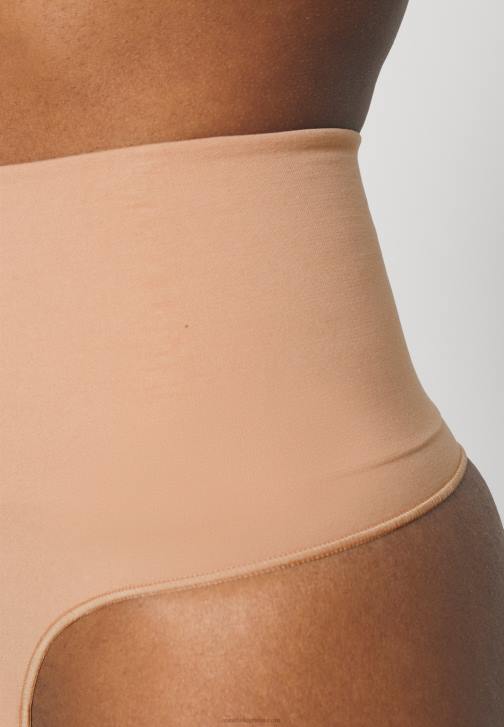 PN6V1036 ženy Anna Field tvarované oblečení nahá