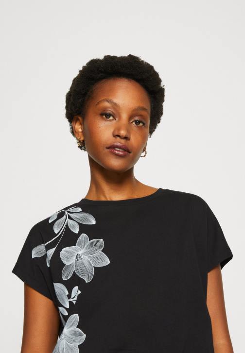 PN6V331 ženy Anna Field černé tričko s potiskem