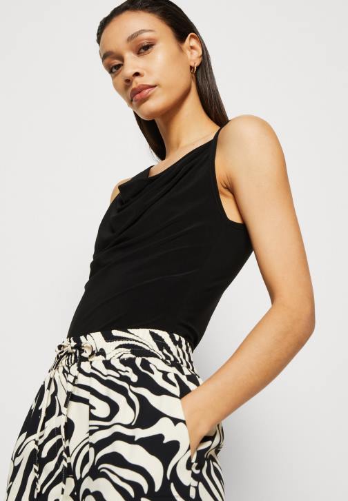 PN6V386 ženy Anna Field top černý