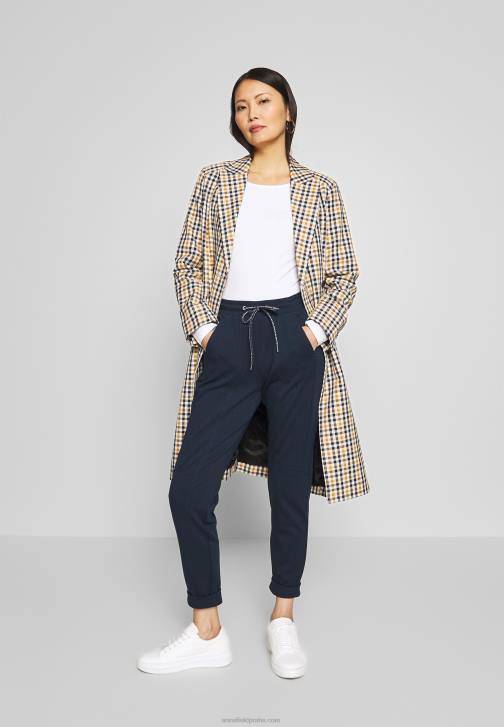 PN6V571 ženy Anna Field top s dlouhým rukávem v bílé barvě