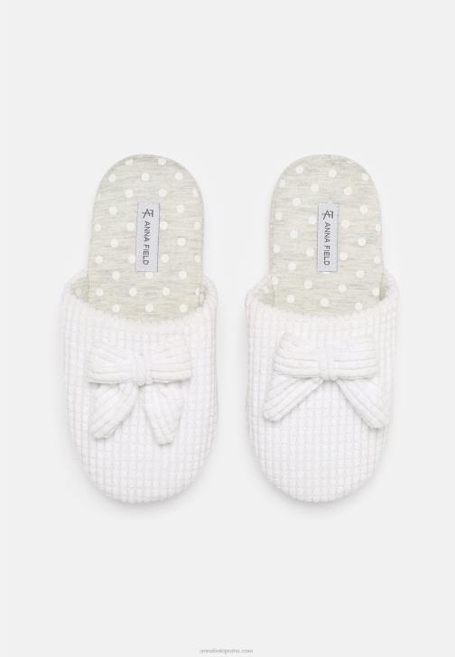 PN6V2279 ženy Anna Field pantofle bílé