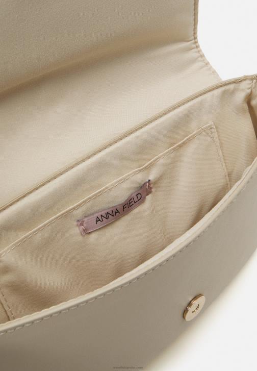 PN6V2327 ženy Anna Field kabelka béžová