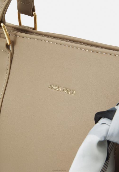PN6V2348 ženy Anna Field kabelka béžová