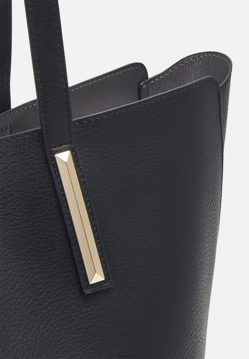 PN6V2487 ženy Anna Field taška černá