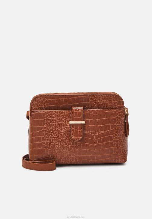 PN6V2497 ženy Anna Field přes tělo taška koňak