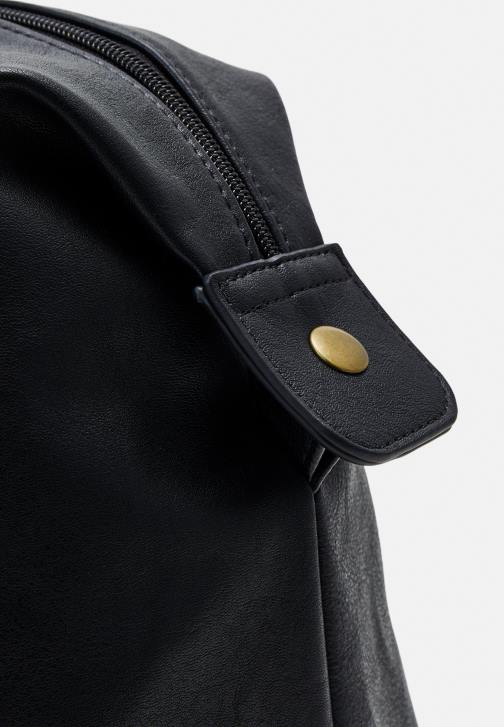 PN6V2650 ženy Anna Field víkendová kabelka černá